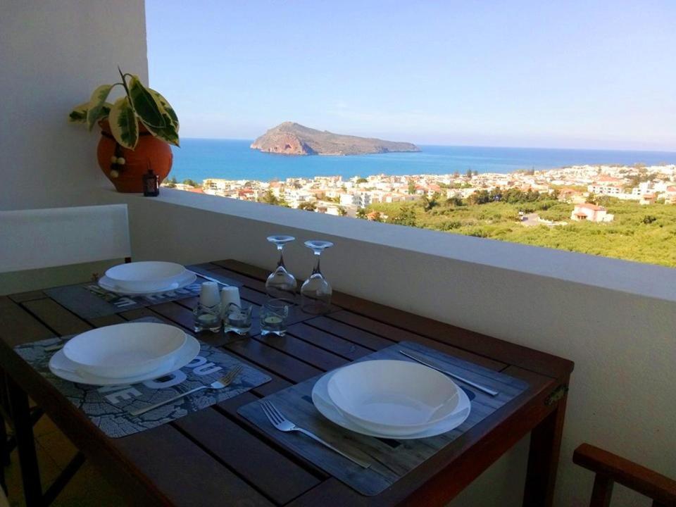 Thea Apartment Agia Marina 外观 照片