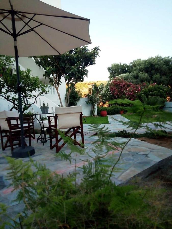 Thea Apartment Agia Marina 外观 照片