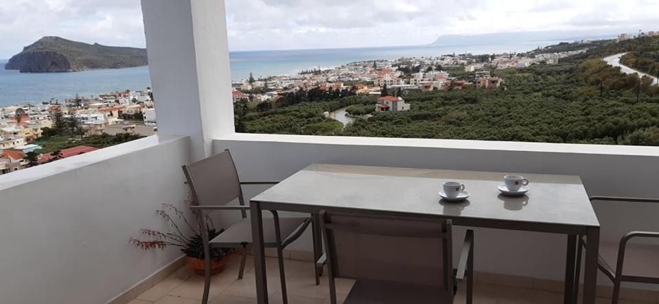 Thea Apartment Agia Marina 外观 照片