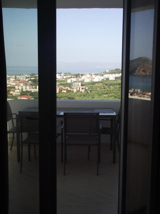 Thea Apartment Agia Marina 外观 照片