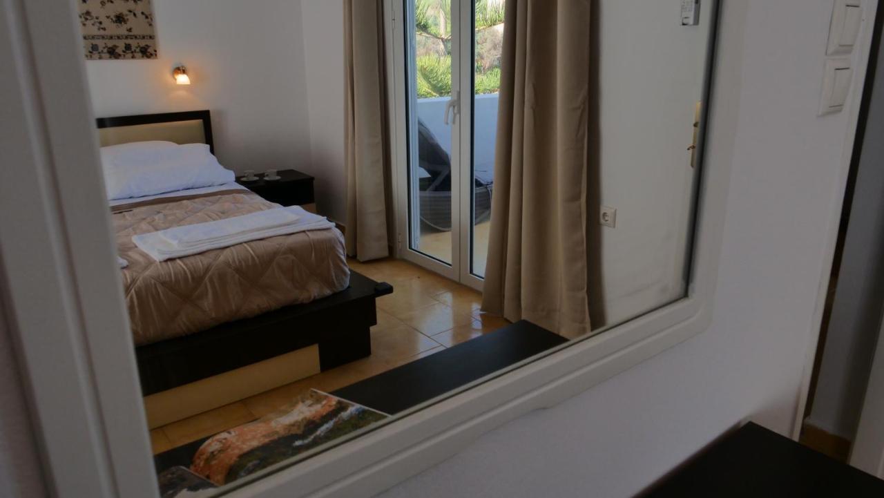 Thea Apartment Agia Marina 外观 照片